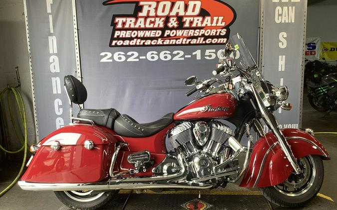 2016 Indian Motorcycle® Springfield™ Indian Motorcycle® Red