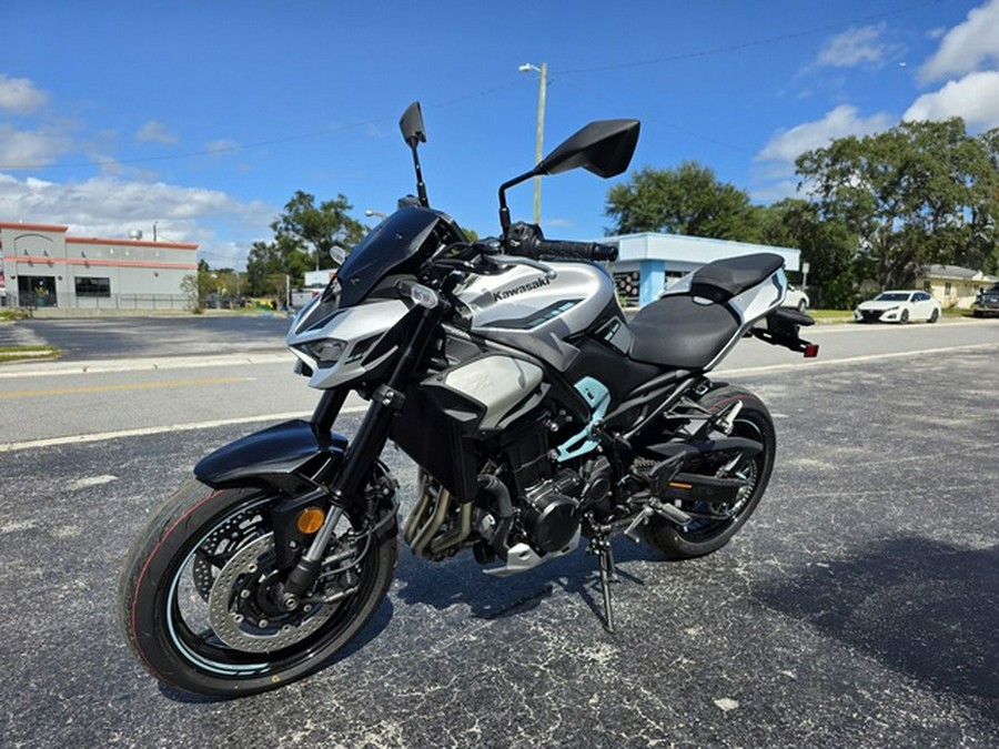 2025 Kawasaki Z900 ABS