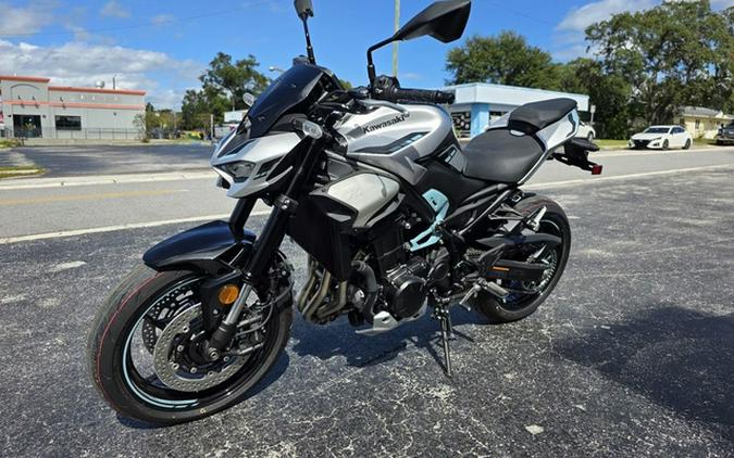 2025 Kawasaki Z900 ABS