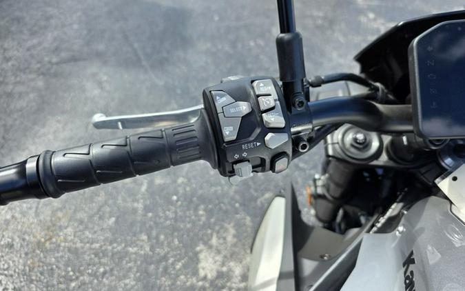 2025 Kawasaki Z900 ABS