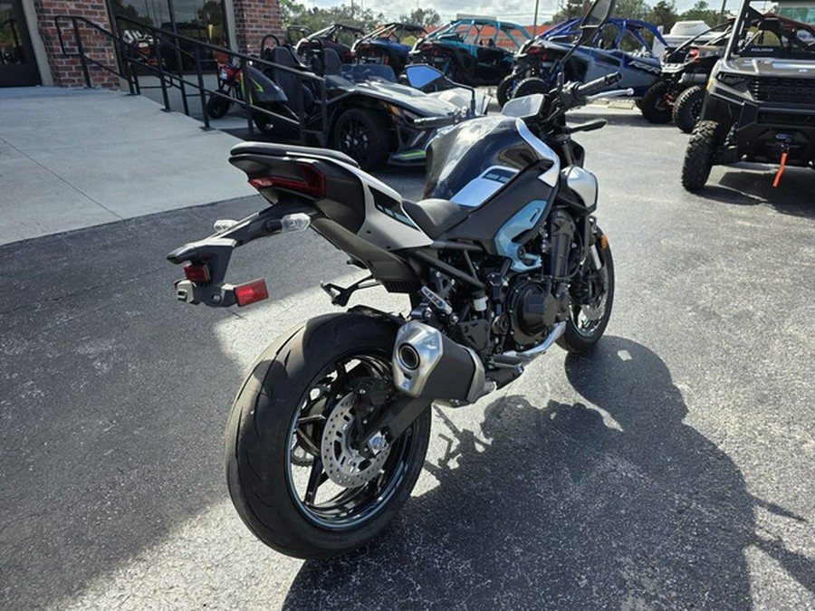 2025 Kawasaki Z900 ABS