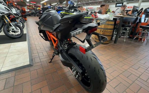 2026 KTM 1390 SUPER DUKE R