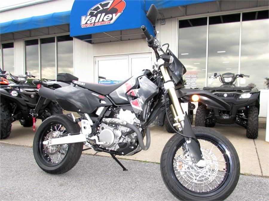 2022 Suzuki DR-Z400SM