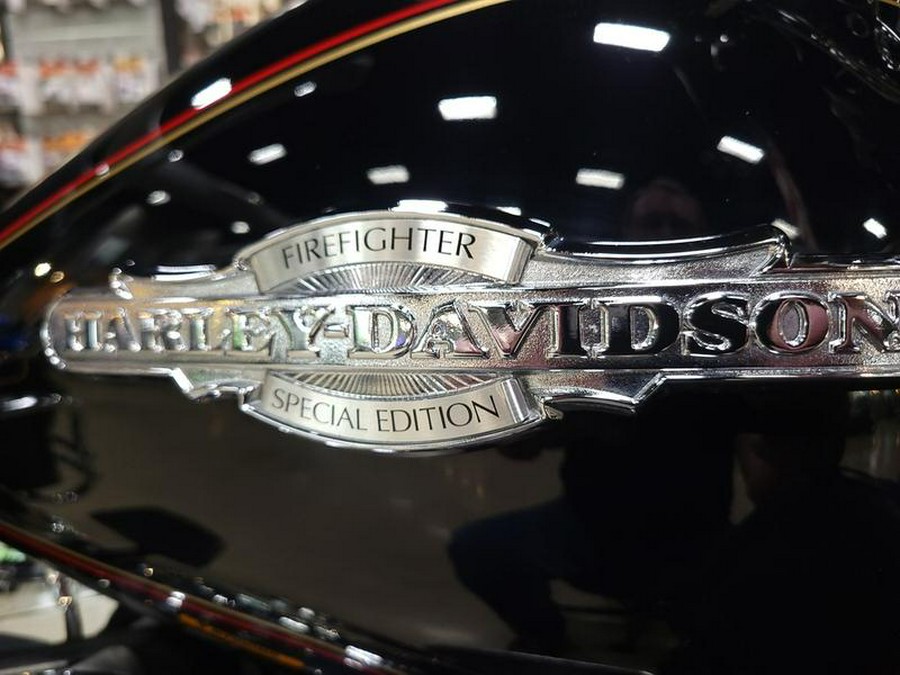 2012 Harley-Davidson® FLHTCU - Electra Glide® Ultra Classic