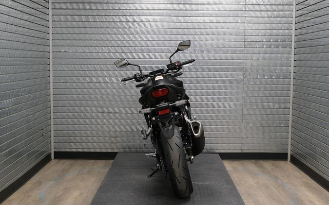 2025 HONDA CB750 HORNET