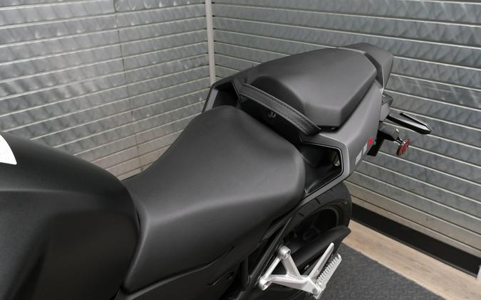 2025 HONDA CB750 HORNET