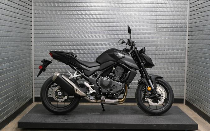 2025 HONDA CB750 HORNET