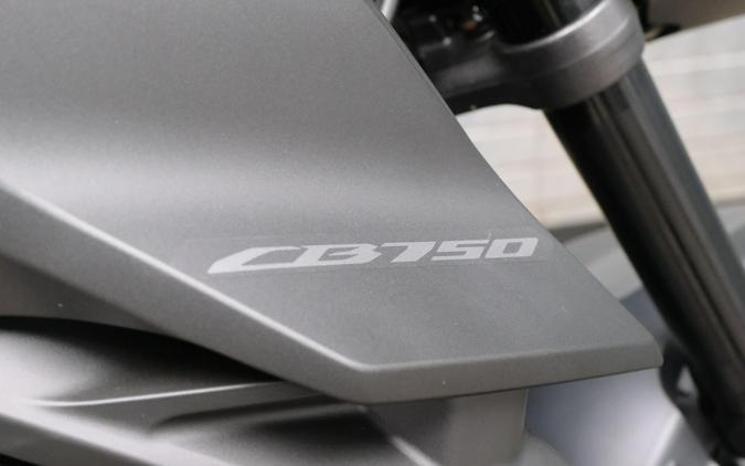 2025 HONDA CB750 HORNET