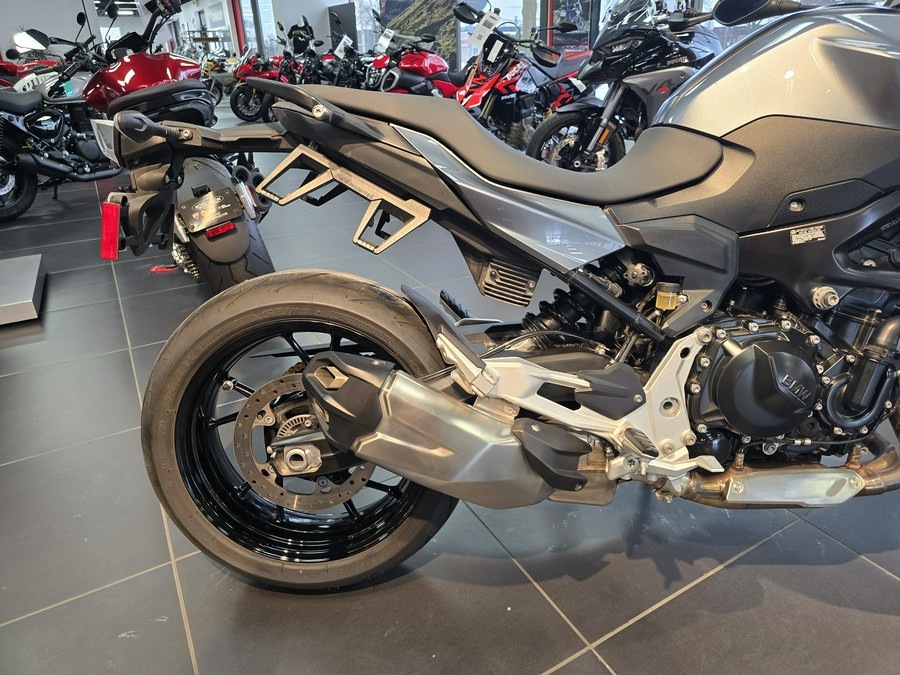 2023 BMW F 900 R