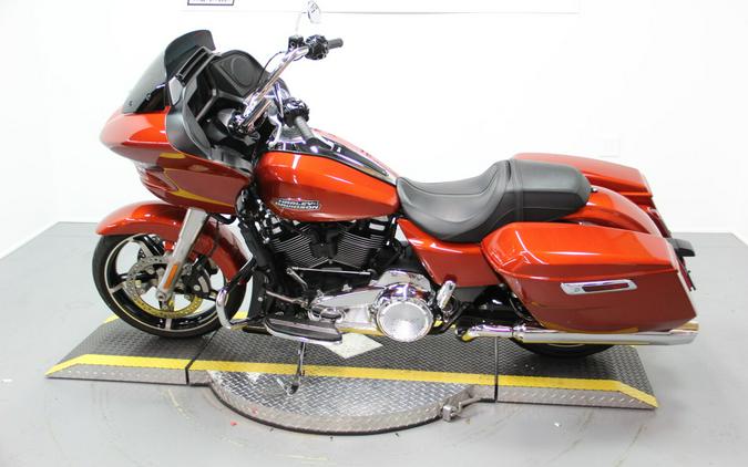 2024 Harley-Davidson® Road Glide® Whiskey Fire