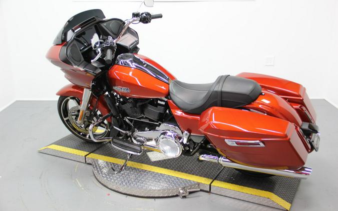2024 Harley-Davidson® Road Glide® Whiskey Fire