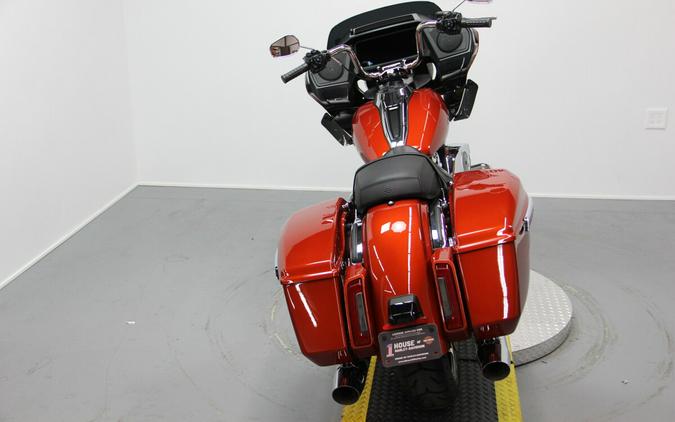 2024 Harley-Davidson® Road Glide® Whiskey Fire