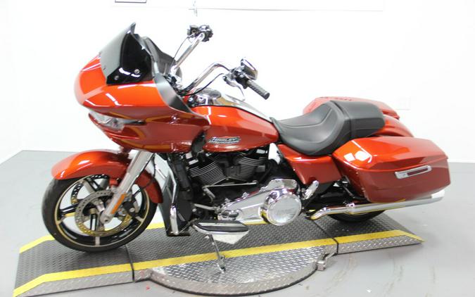 2024 Harley-Davidson® Road Glide® Whiskey Fire