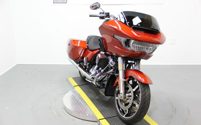 2024 Harley-Davidson® Road Glide® Whiskey Fire