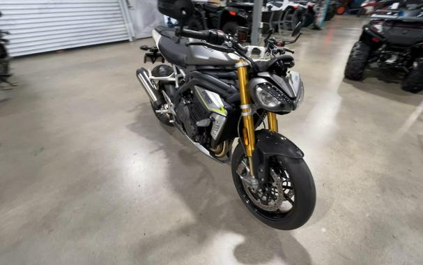 2023 Triumph STREET TRIPLE 1200 RS