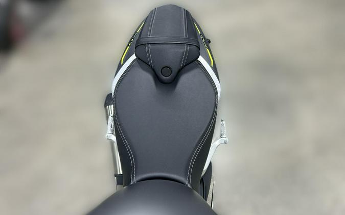 2023 Triumph STREET TRIPLE 1200 RS