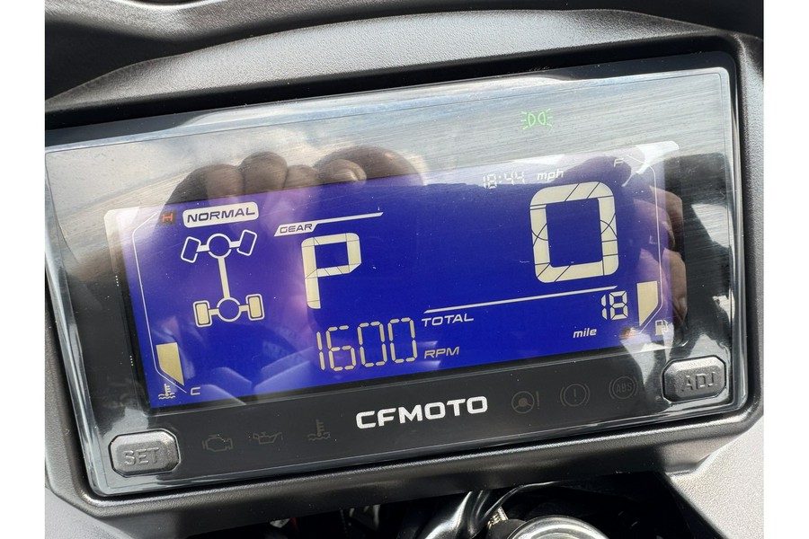 2025 CFMOTO CFORCE 600 TOURING