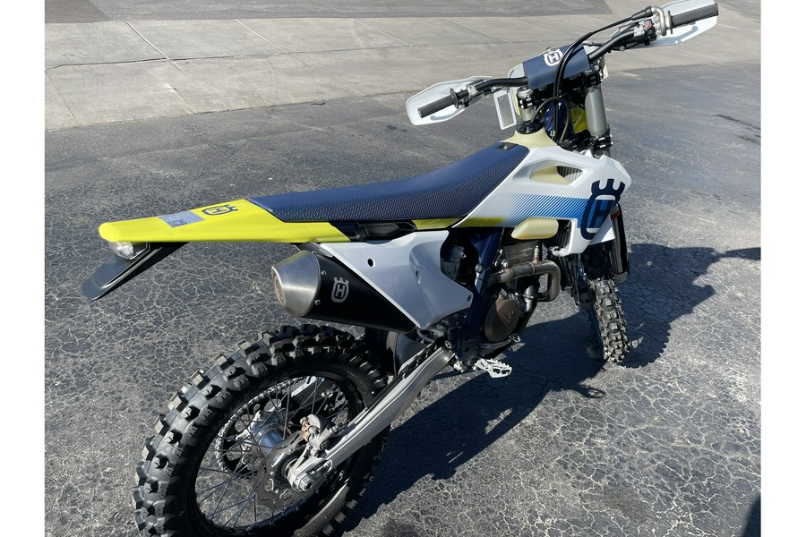 2024 Husqvarna Motorcycles FE 350W