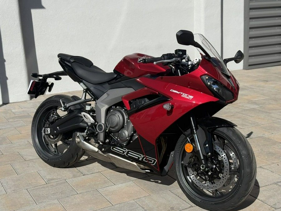 2025 Triumph Daytona 660 Carnival Red/Sapphire Black