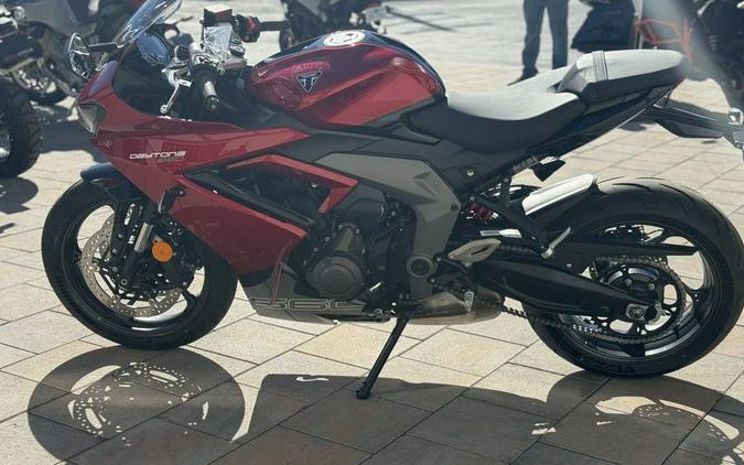 2025 Triumph Daytona 660 Carnival Red/Sapphire Black