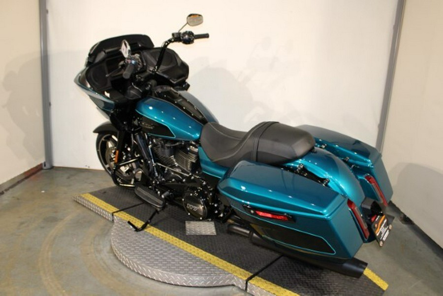 New 2026 Harley-Davidson Road Glide Grand American Touring FLTRX Motorcycle For Sale In Miami, Florida