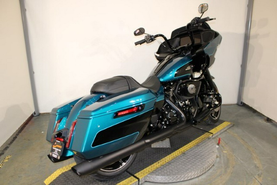 New 2026 Harley-Davidson Road Glide Grand American Touring FLTRX Motorcycle For Sale In Miami, Florida