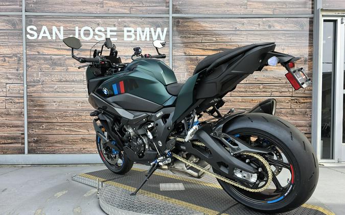 2026 BMW M 1000 XR