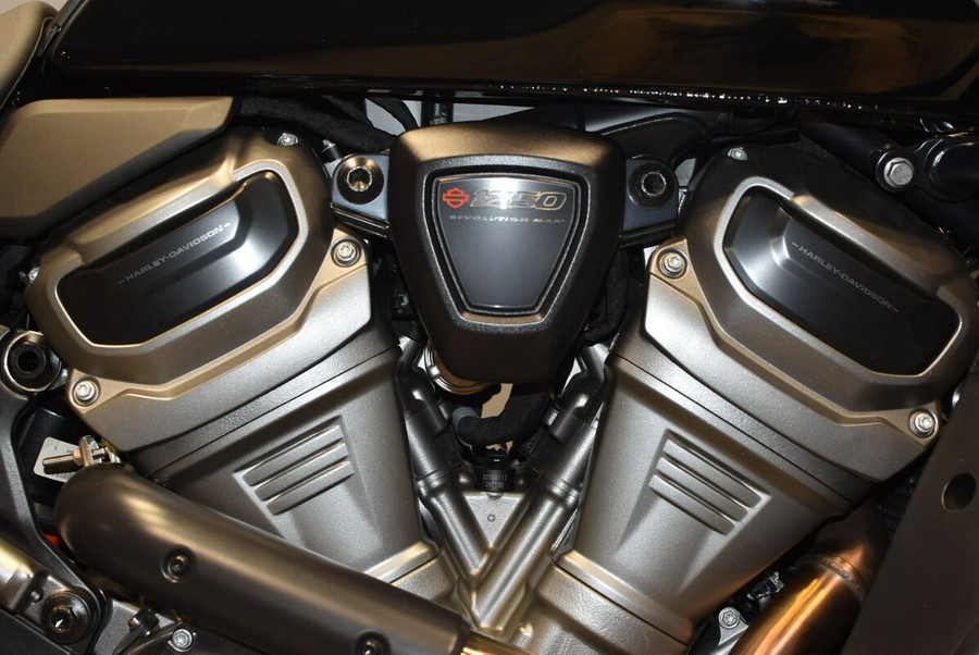 2024 Harley-Davidson Pan America 1250 Special