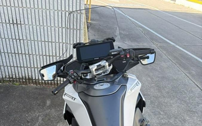 2026 BMW R 1300 RT Alpine White 3