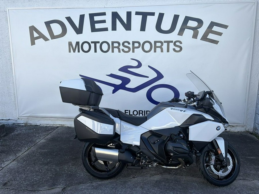2026 BMW R 1300 RT Alpine White 3