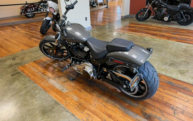 Used 2019 Harley-Davidson Breakout 107 Cruiser Motorcycle For Sale Near Memphis, TN