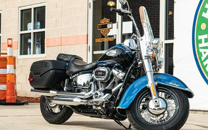 2022 Harley-Davidson® FLHCS - Heritage Classic 114