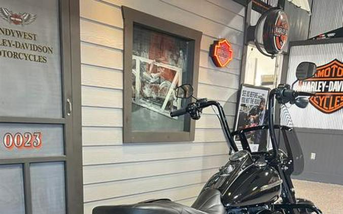 2019 Harley-Davidson® FLHRXS - Road King® Special