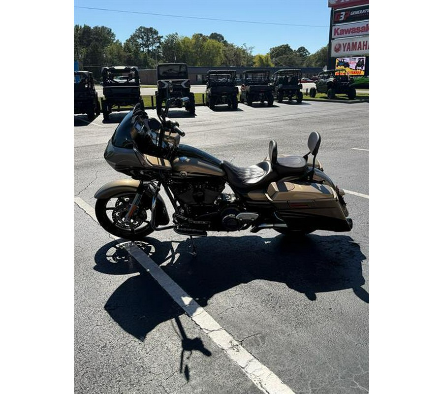 2013 Harley-Davidson CVO™ Road Glide® Custom