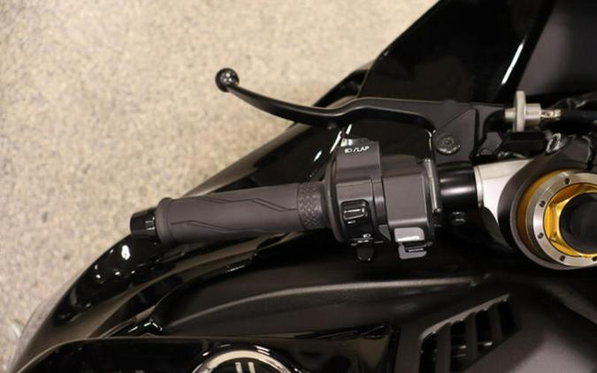2024 Yamaha YZF-R1M