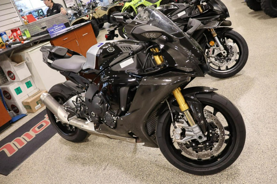 2024 Yamaha YZF-R1M