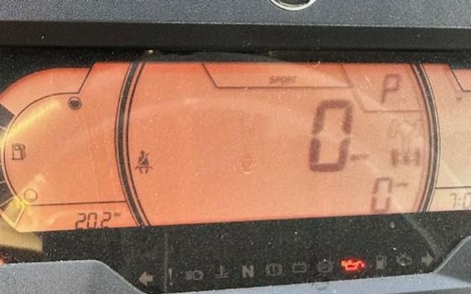 2021 Can-Am® Commander XT