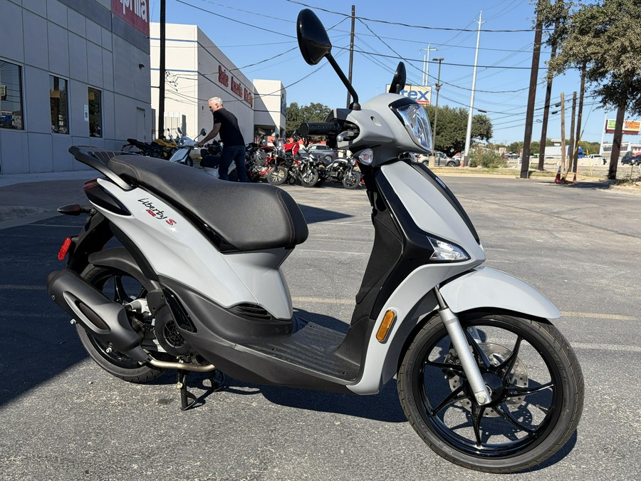2024 Piaggio Liberty 150 S