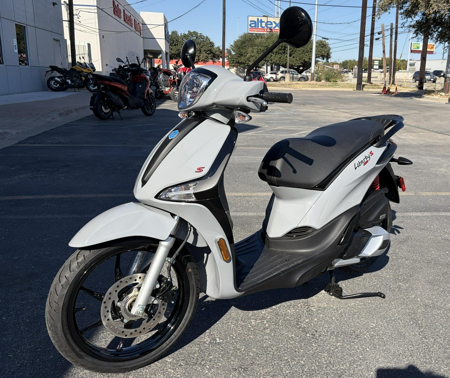 2024 Piaggio Liberty 150 S