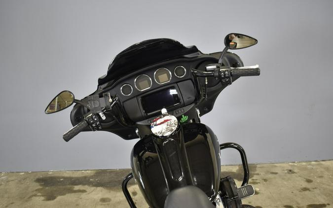 2023 Harley-Davidson Street Glide Vivid Black