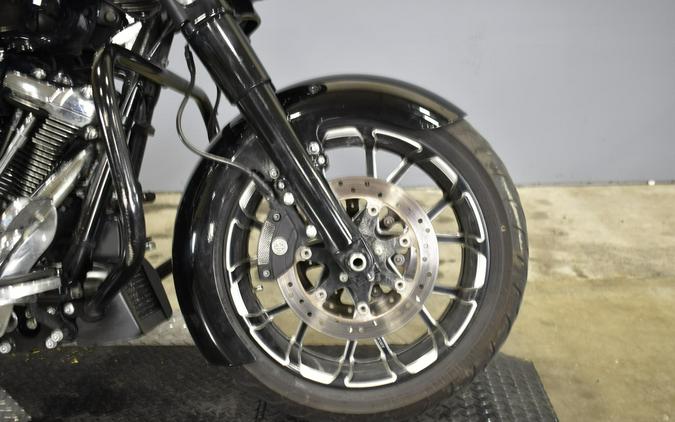 2023 Harley-Davidson Street Glide Vivid Black