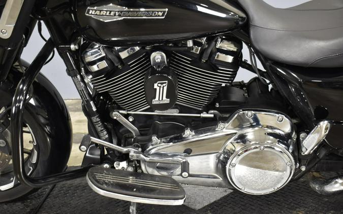 2023 Harley-Davidson Street Glide Vivid Black