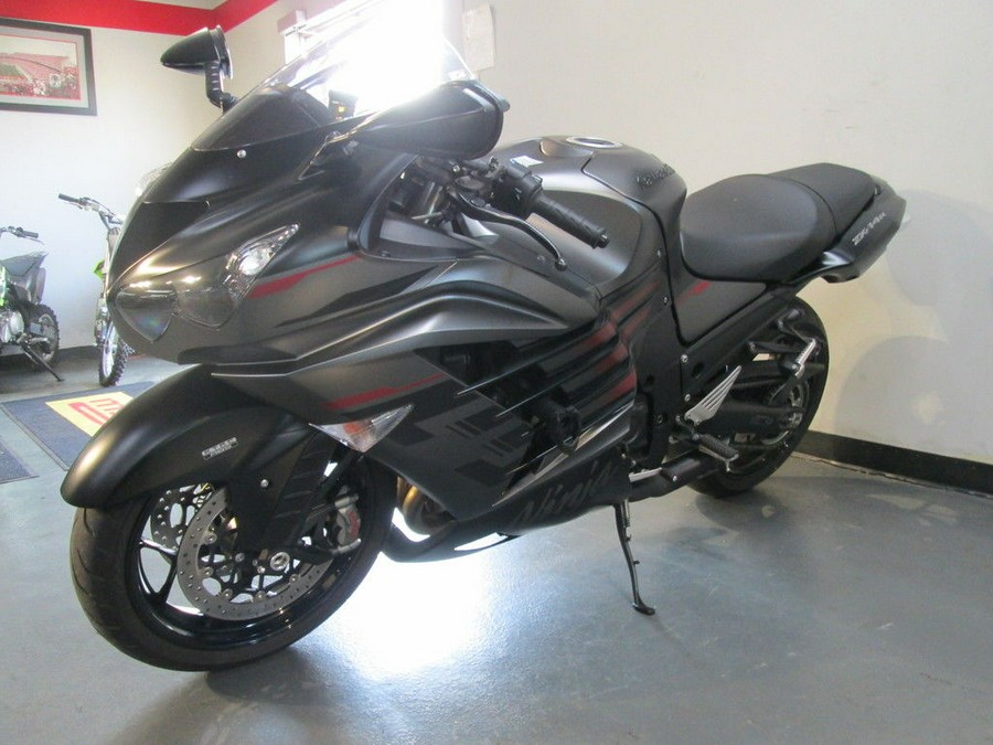 2023 Kawasaki Ninja® ZX™-14R ABS