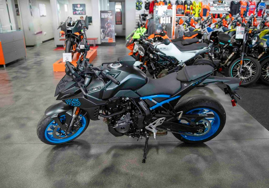 2024 Suzuki GSX-8S