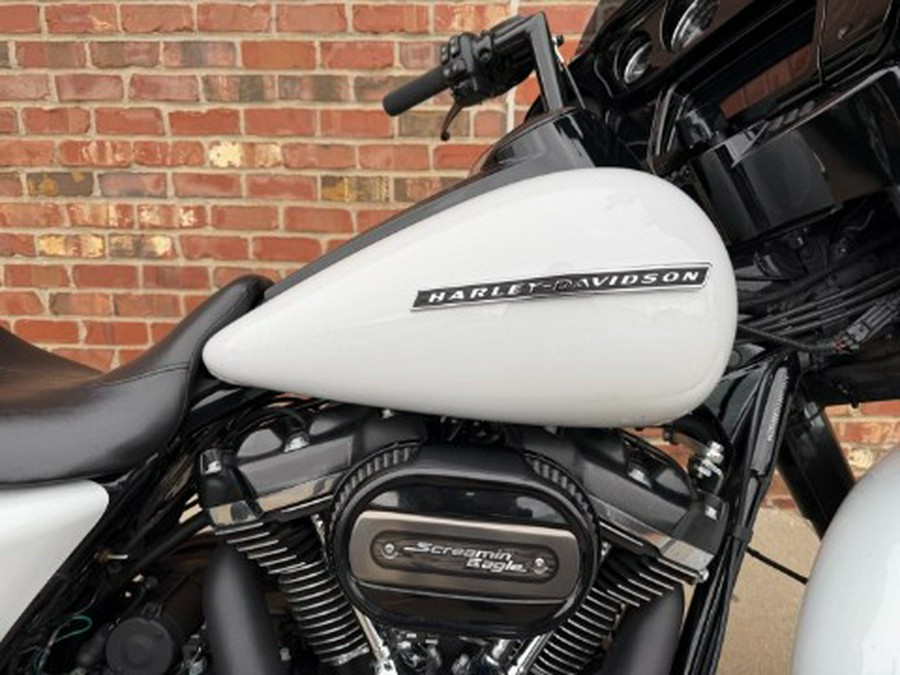 2020 Harley-Davidson Street Glide® Special