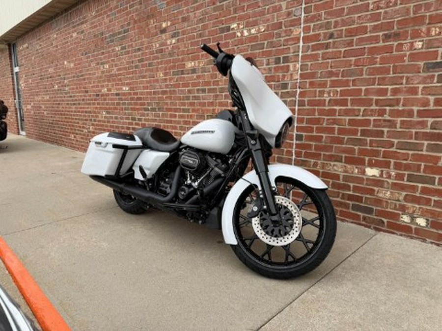 2020 Harley-Davidson Street Glide® Special