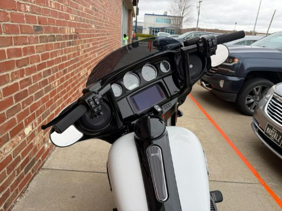 2020 Harley-Davidson Street Glide® Special