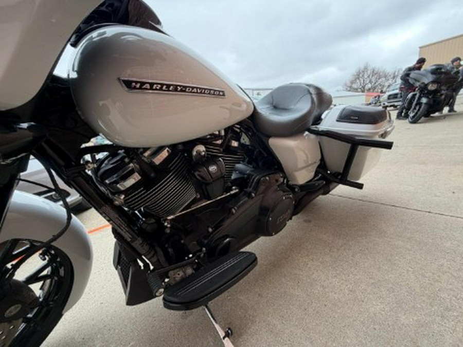 2020 Harley-Davidson Street Glide® Special