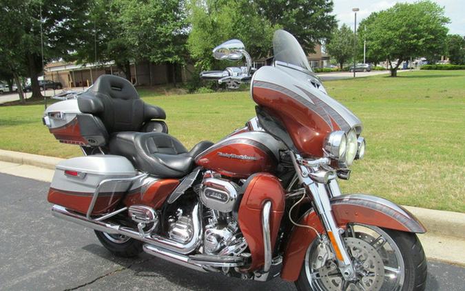 2014 Harley-Davidson FLHTKSE - CVO Limited