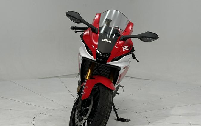2026 Yamaha YZF R7 70Th Anniversary Edition